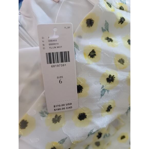 Anthropologie Hutch Ditsy Floral Seaside Romper - New - Size 6 - Picture 6 of 7